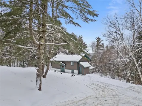 111 North Road Stowe VT 05672