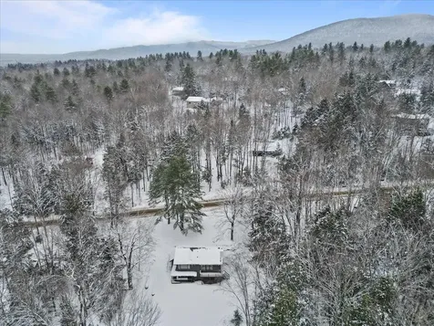 111 North Road Stowe VT 05672