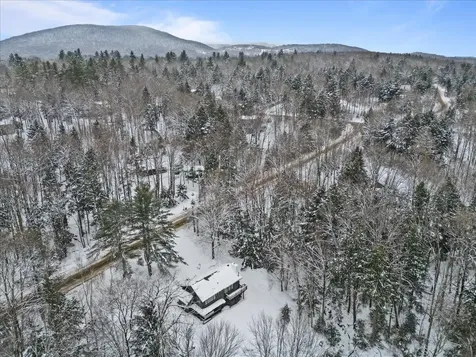 111 North Road Stowe VT 05672