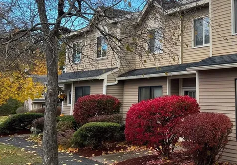 J2 Stonehedge Drive South Burlington VT 05403