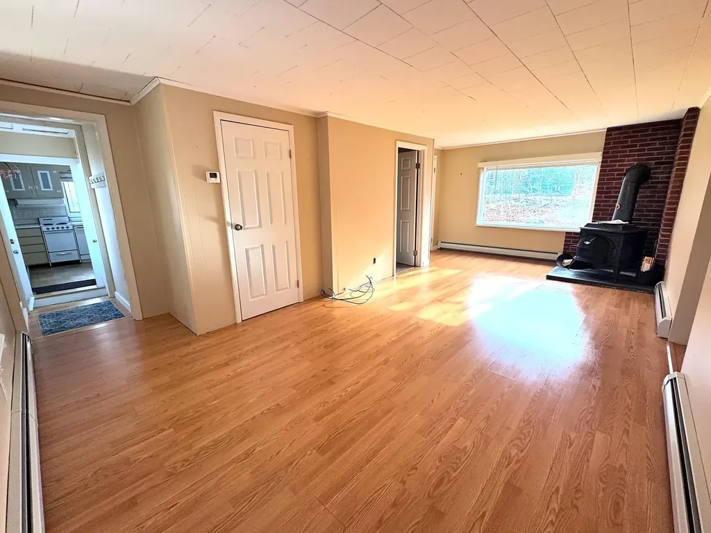 341 Dewey Street Bennington VT 05201