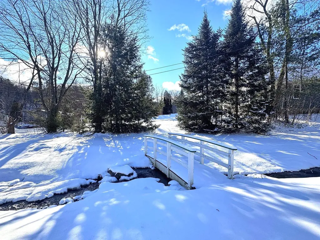 341 Dewey Street Bennington VT 05201