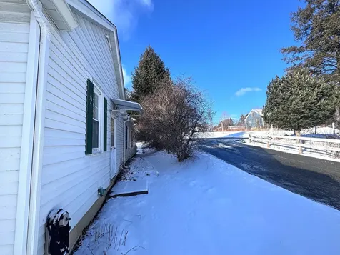 341 Dewey Street Bennington VT 05201