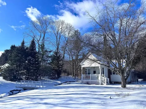 341 Dewey Street Bennington VT 05201