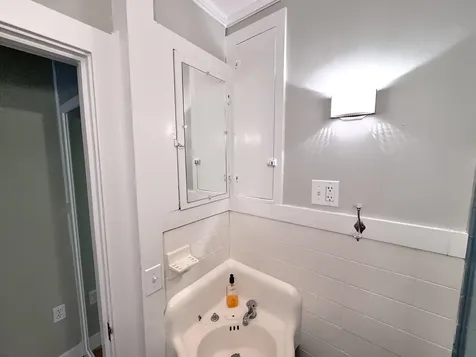 341 Dewey Street Bennington VT 05201