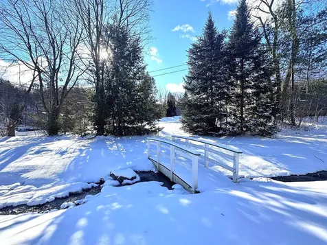 341 Dewey Street Bennington VT 05201