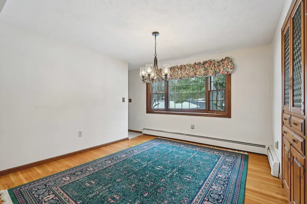 7 Birchwood Drive Derry NH 03038