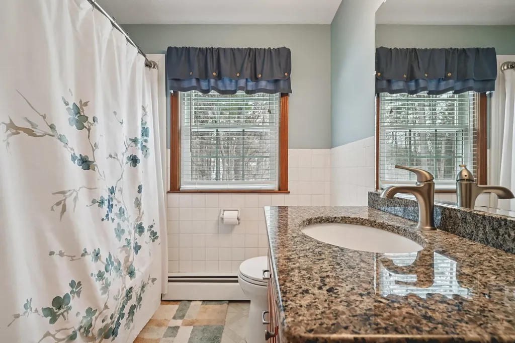 7 Birchwood Drive Derry NH 03038