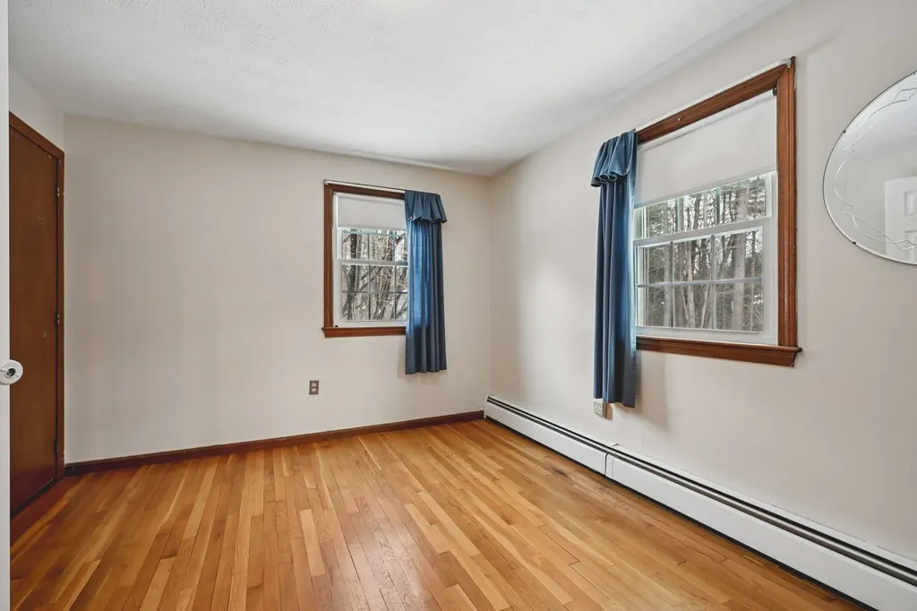 7 Birchwood Drive Derry NH 03038