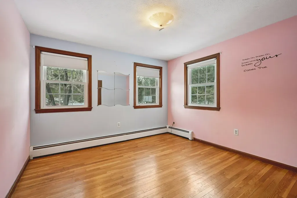 7 Birchwood Drive Derry NH 03038