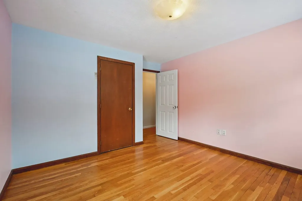 7 Birchwood Drive Derry NH 03038