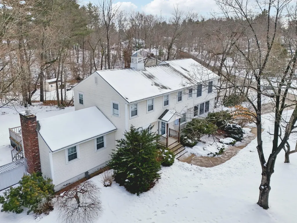 7 Birchwood Drive Derry NH 03038