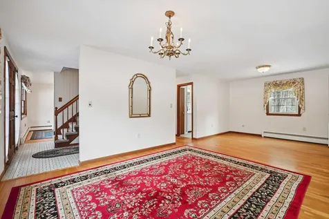 7 Birchwood Drive Derry NH 03038