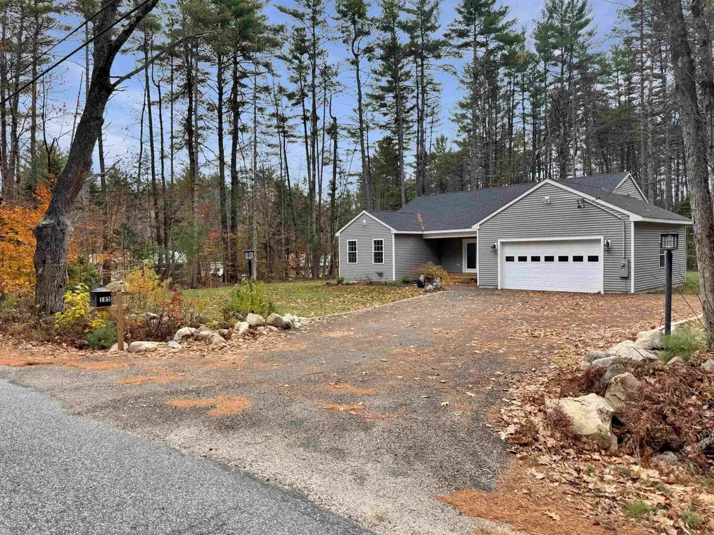 185 Town House Road Effingham NH 03882