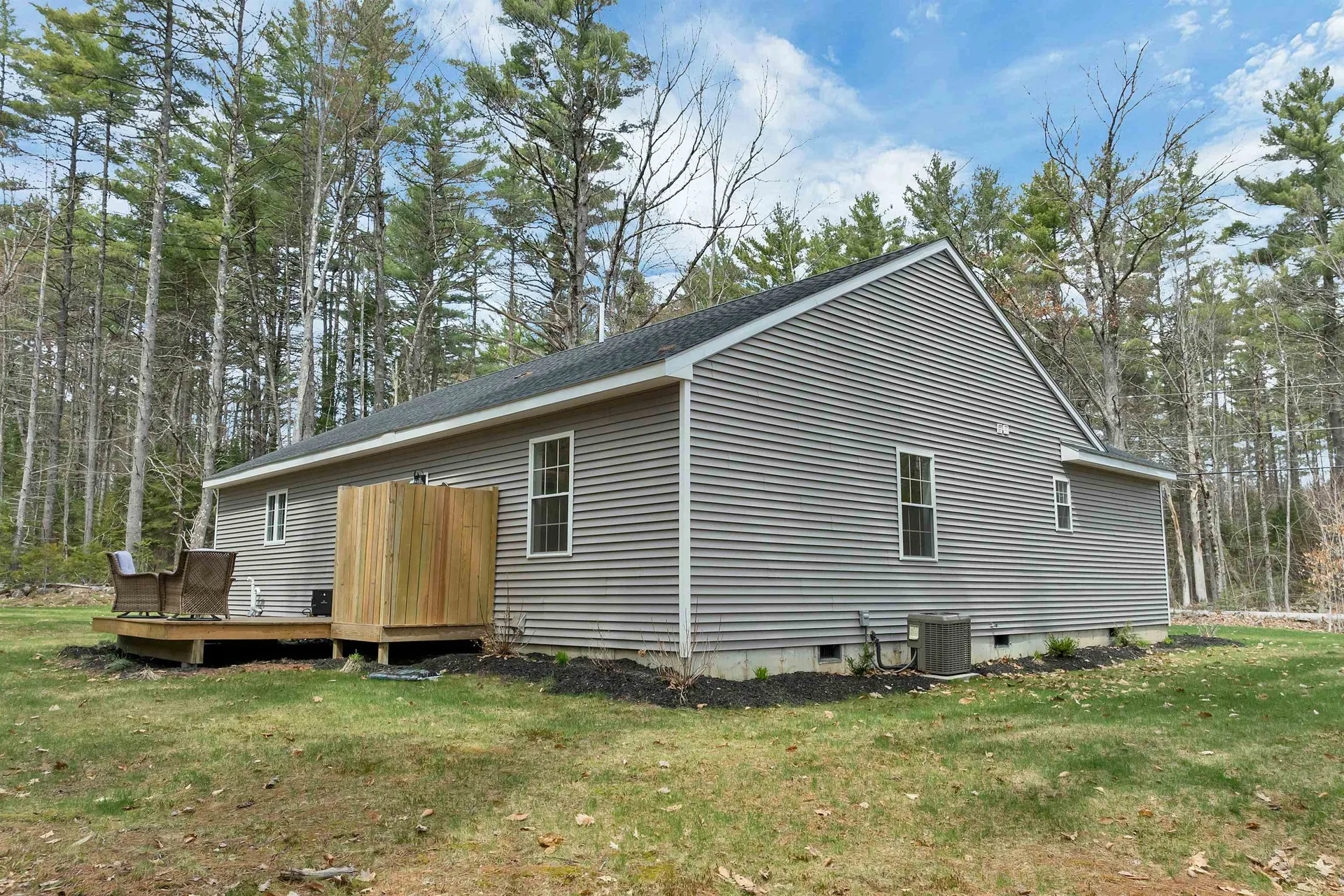 185 Town House Road Effingham NH 03882