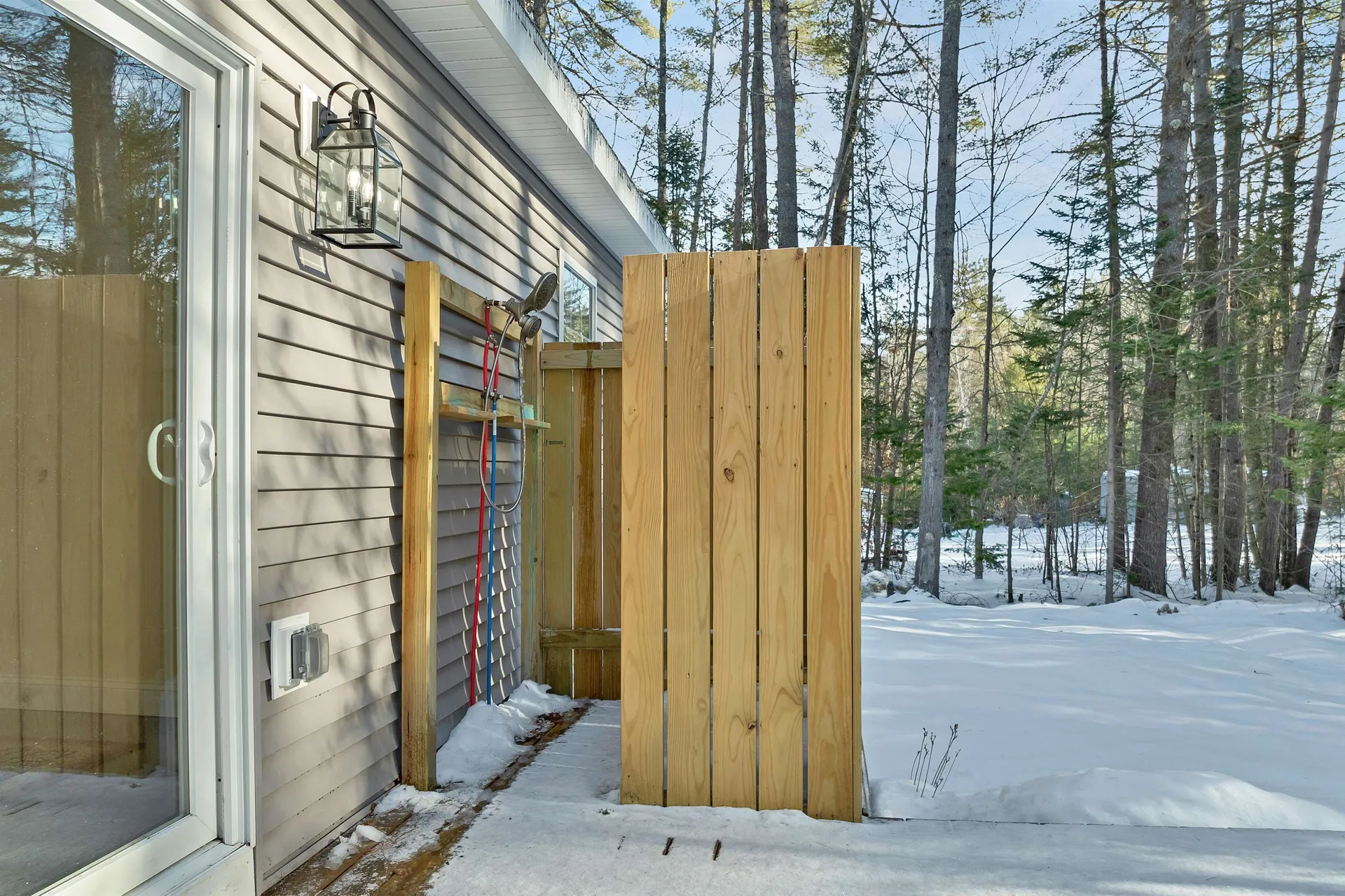 185 Town House Road Effingham NH 03882