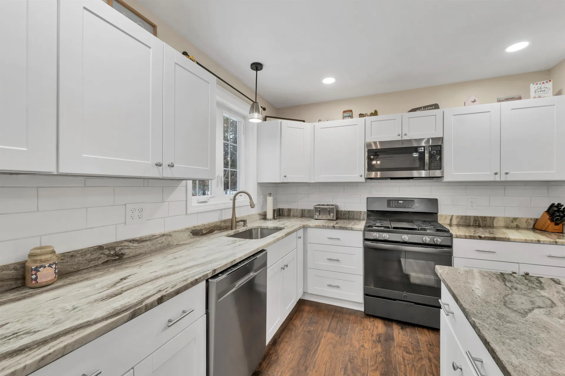 185 Town House Road Effingham NH 03882