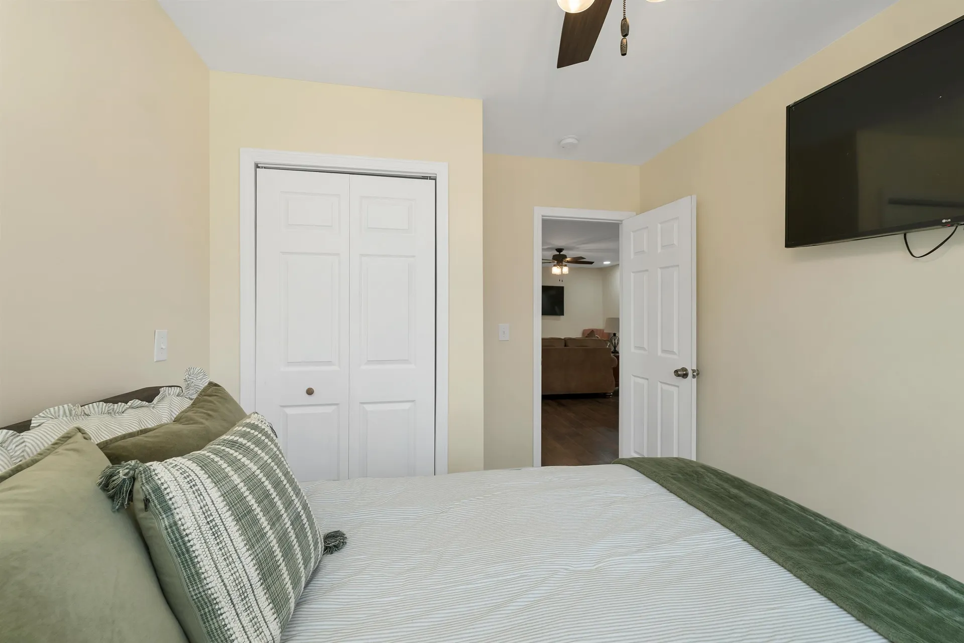 185 Town House Road Effingham NH 03882