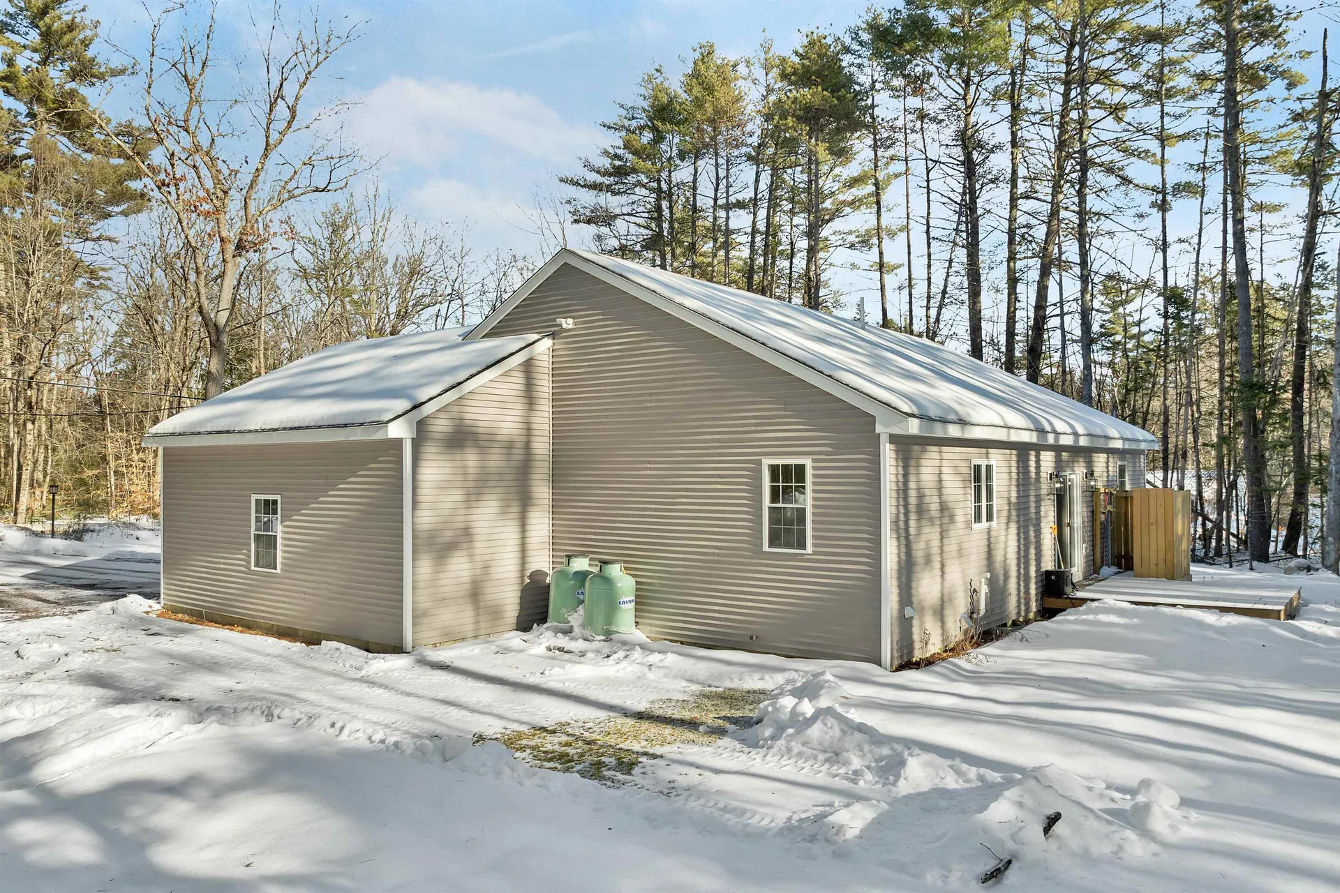 185 Town House Road Effingham NH 03882