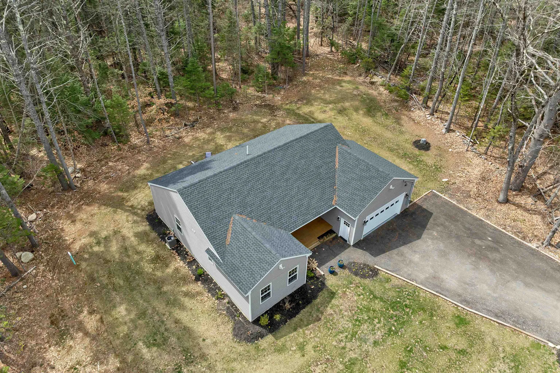 185 Town House Road Effingham NH 03882