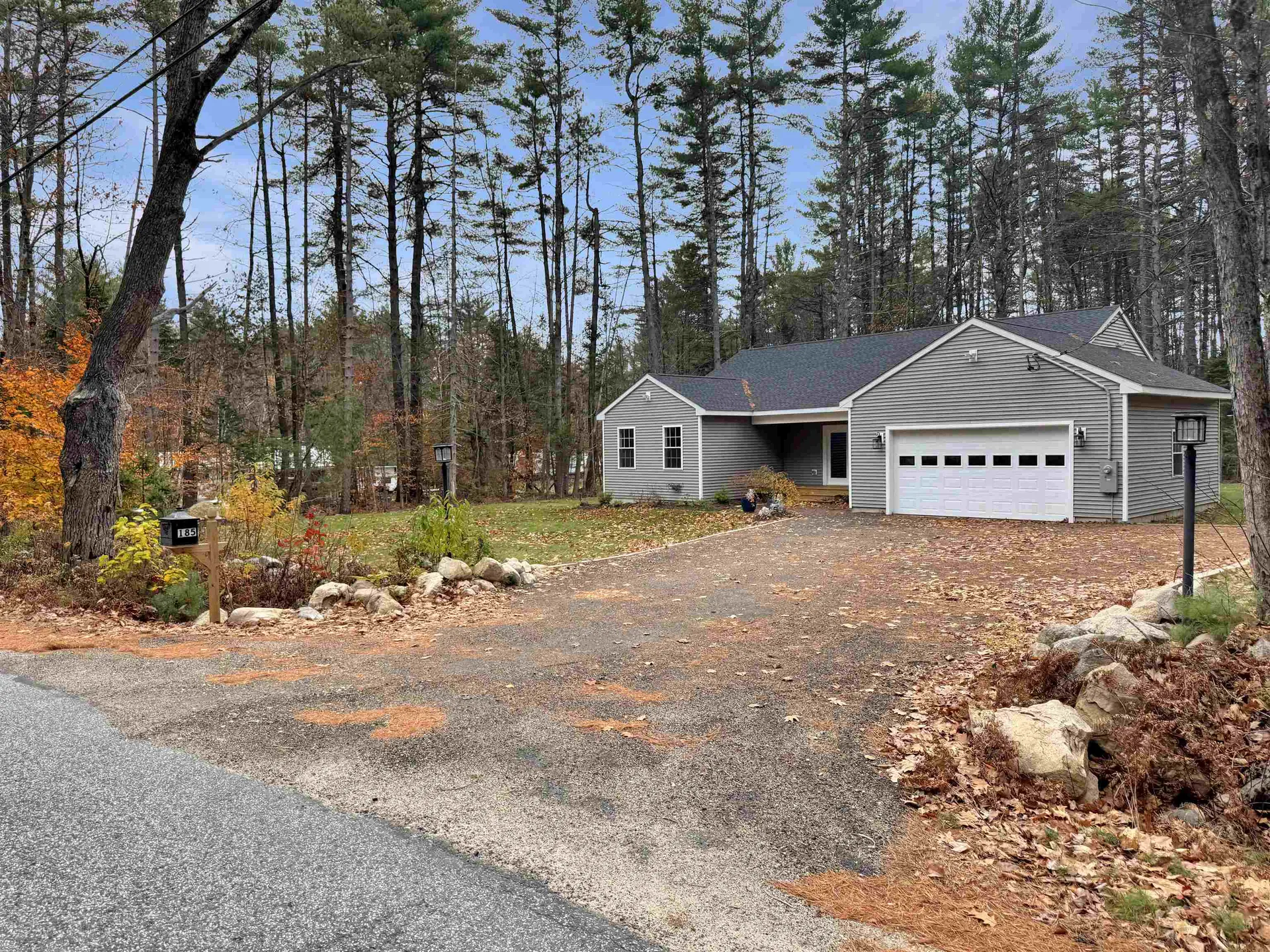 185 Town House Road Effingham NH 03882