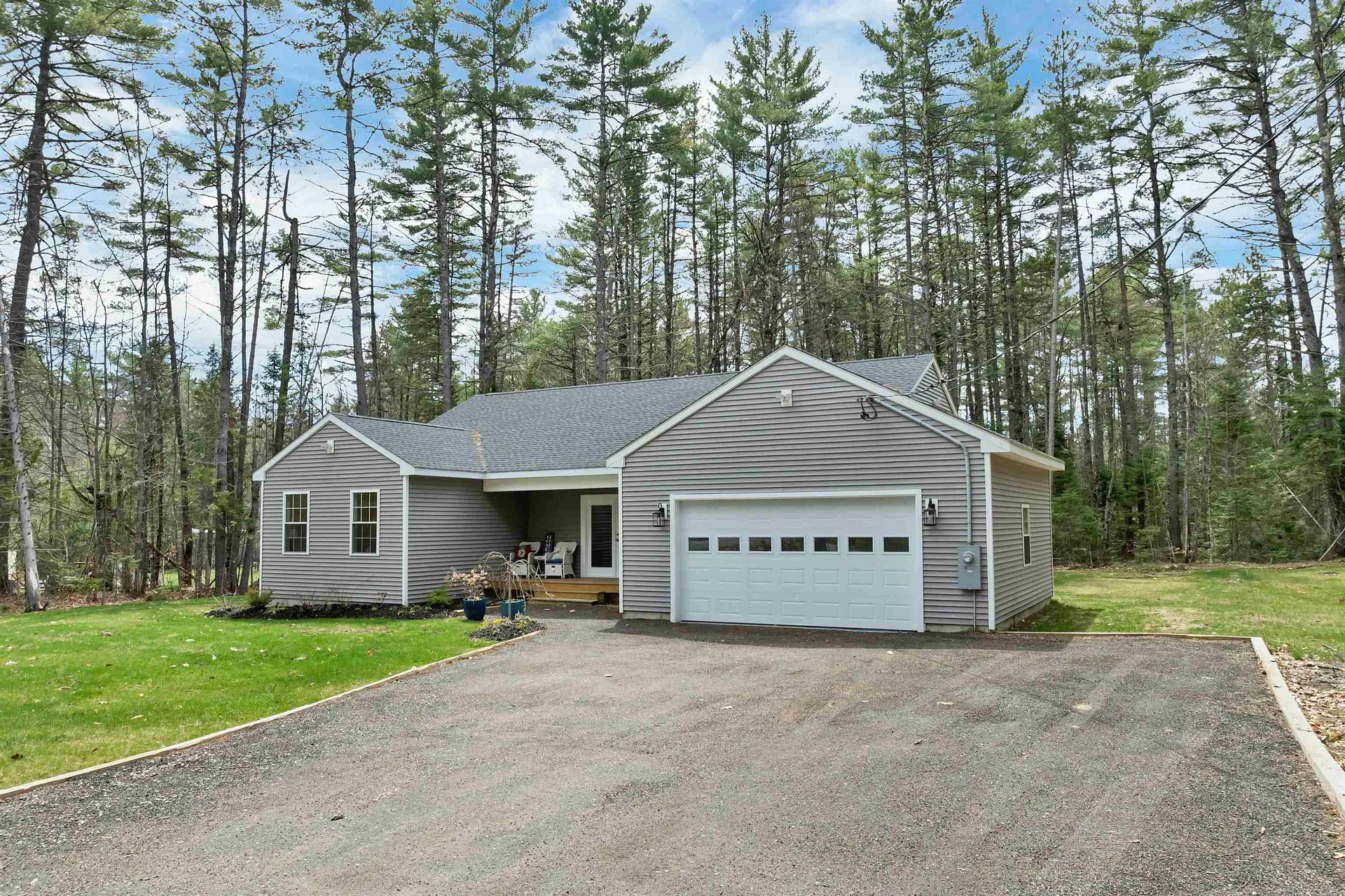 185 Town House Road Effingham NH 03882