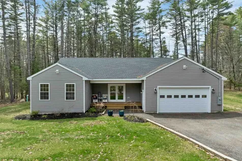 185 Town House Road Effingham NH 03882