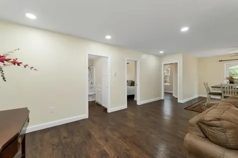 185 Town House Road Effingham NH 03882