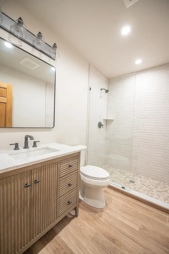 4 Breezy Way Dover VT 05356