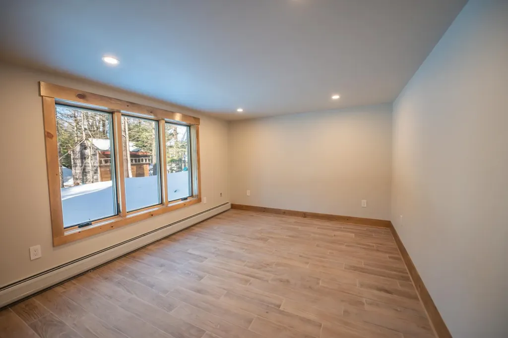 4 Breezy Way Dover VT 05356