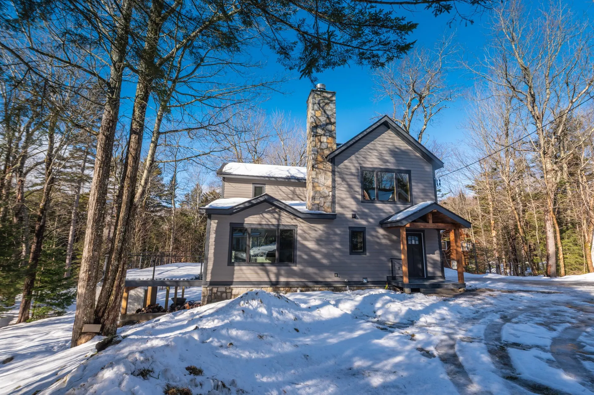 4 Breezy Way Dover VT 05356