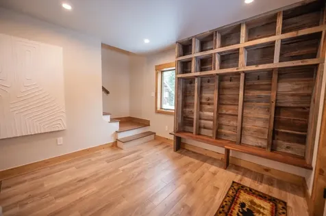 4 Breezy Way Dover VT 05356