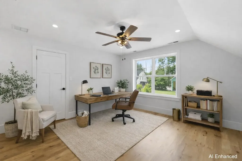 8 Deadreckoning Point Laconia NH 03246