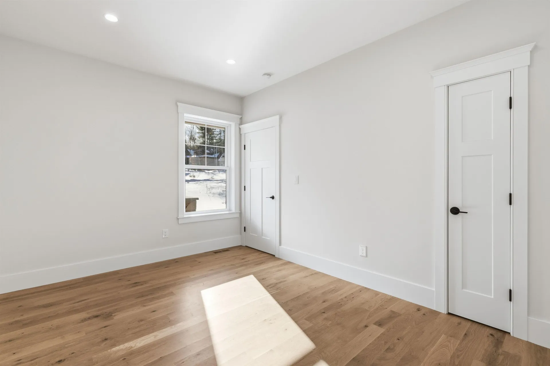 8 Deadreckoning Point Laconia NH 03246