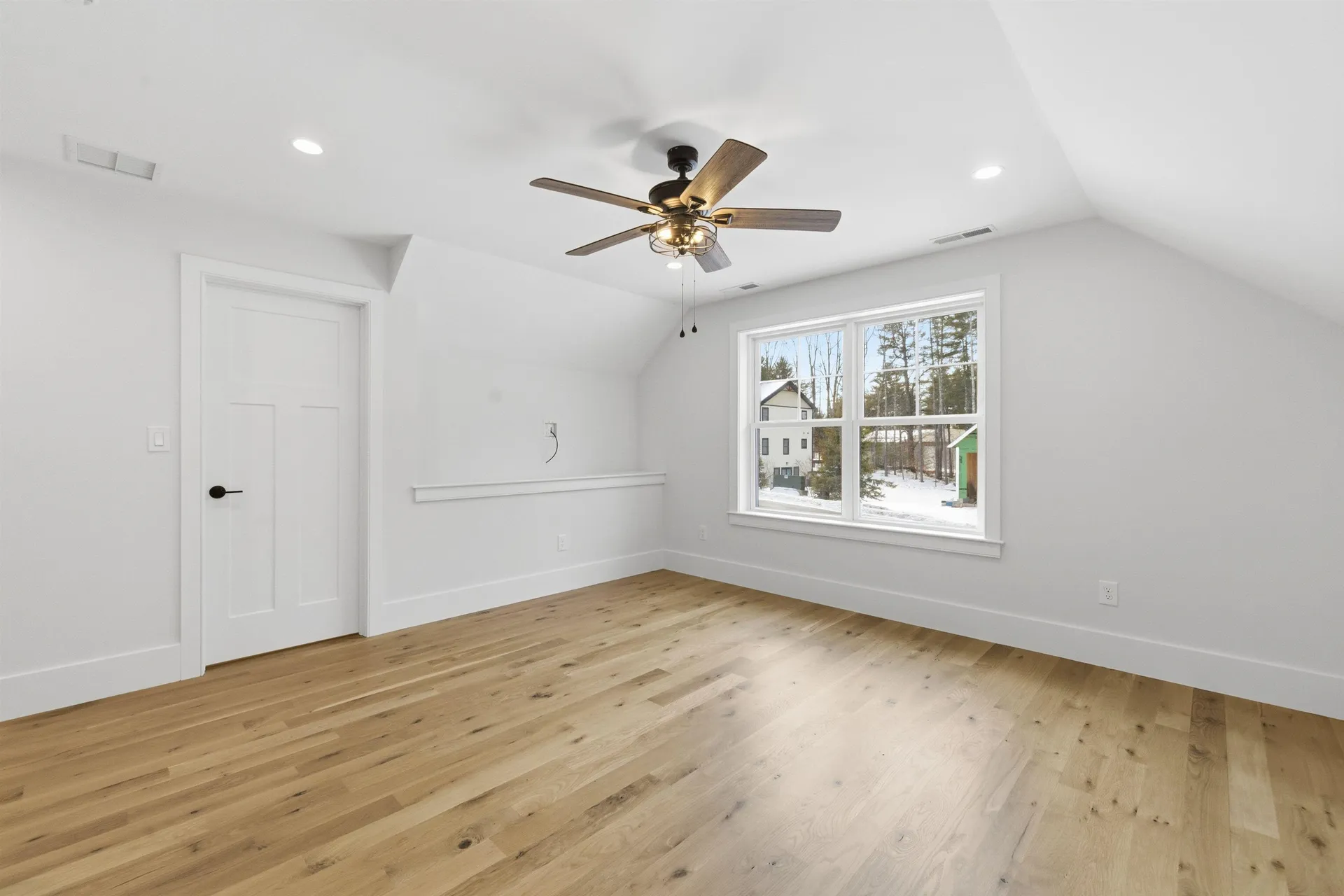 8 Deadreckoning Point Laconia NH 03246