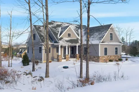 8 Deadreckoning Point Laconia NH 03246