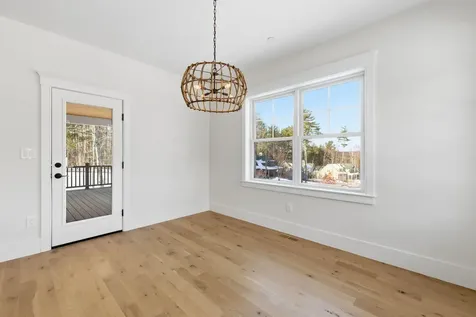 8 Deadreckoning Point Laconia NH 03246