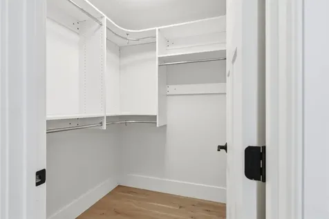 8 Deadreckoning Point Laconia NH 03246