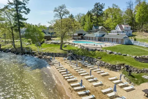 8 Deadreckoning Point Laconia NH 03246