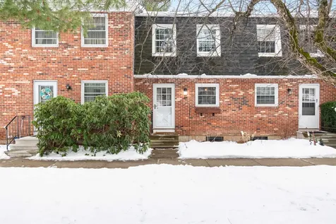 7 Sugartree Lane Essex Junction VT 05452