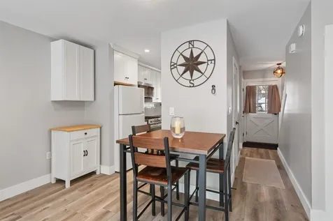 7 Sugartree Lane Essex Junction VT 05452