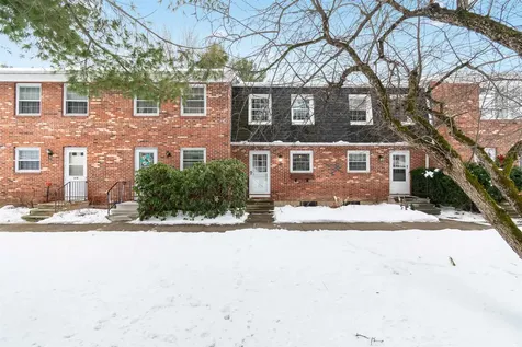 7 Sugartree Lane Essex Junction VT 05452