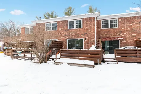 7 Sugartree Lane Essex Junction VT 05452