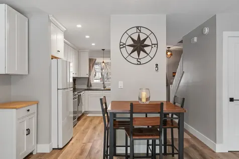 7 Sugartree Lane Essex Junction VT 05452