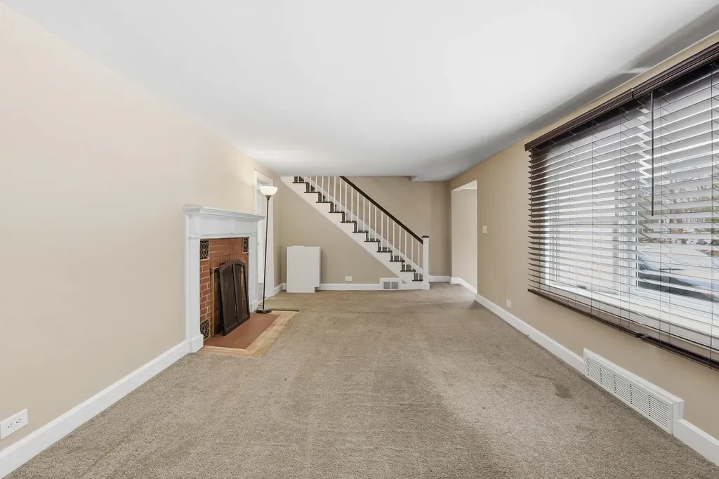 291 Mast Road Manchester NH 03102