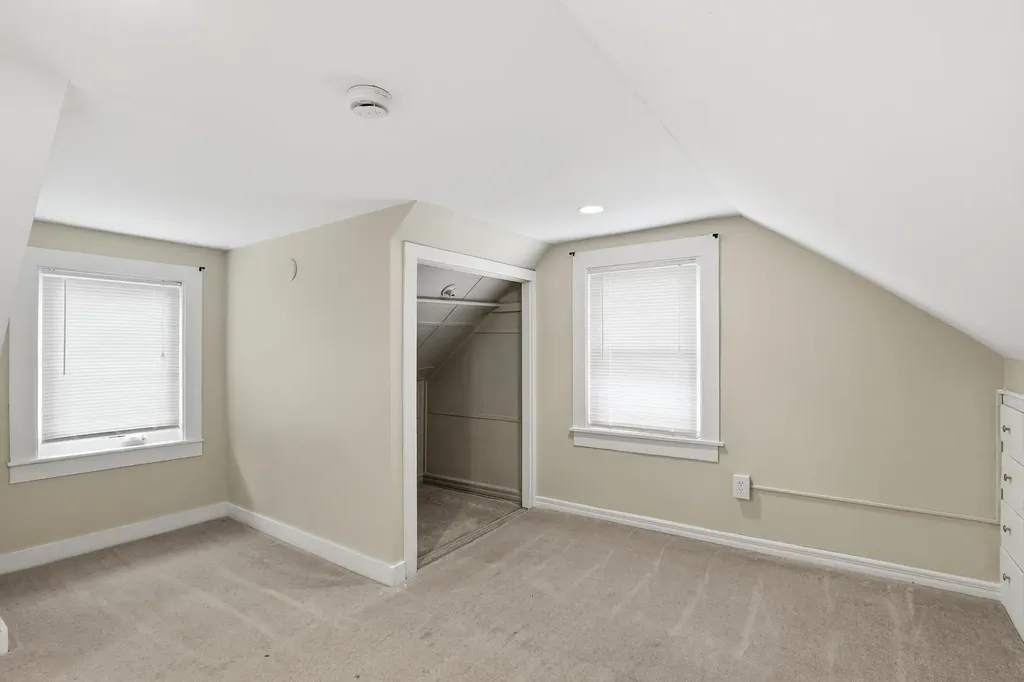 291 Mast Road Manchester NH 03102