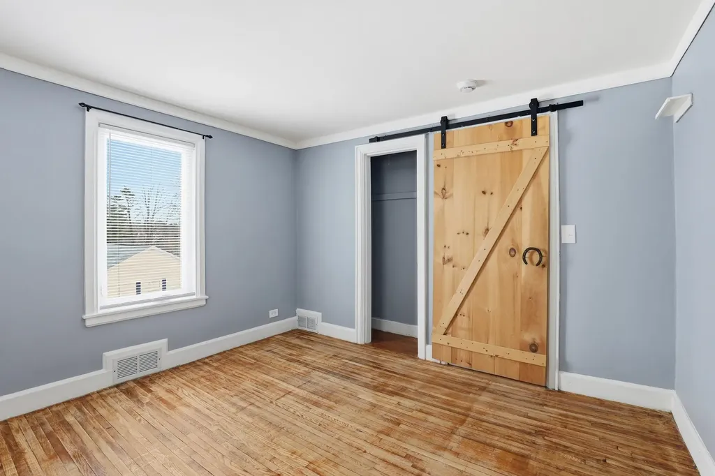 291 Mast Road Manchester NH 03102