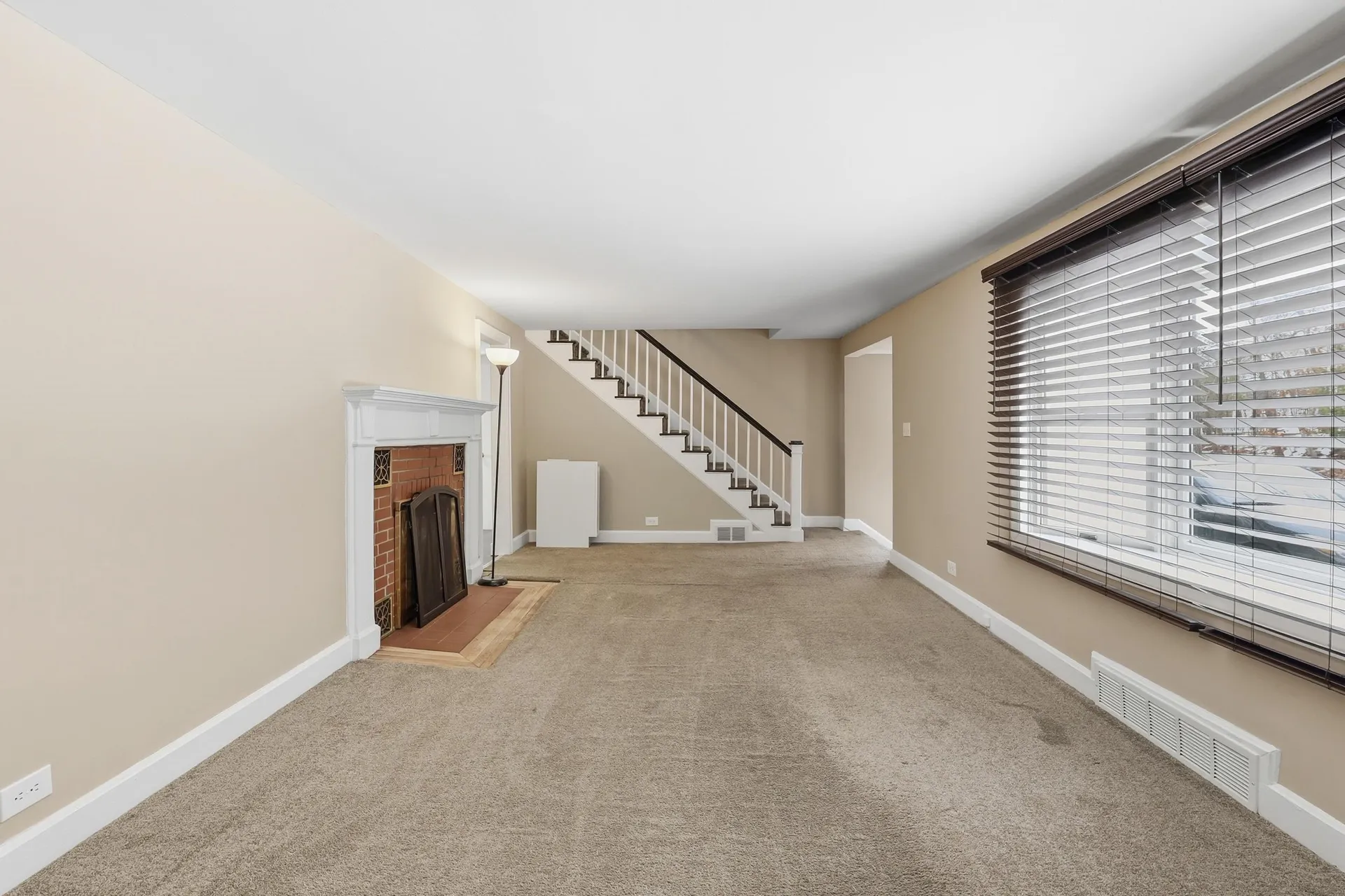 291 Mast Road Manchester NH 03102