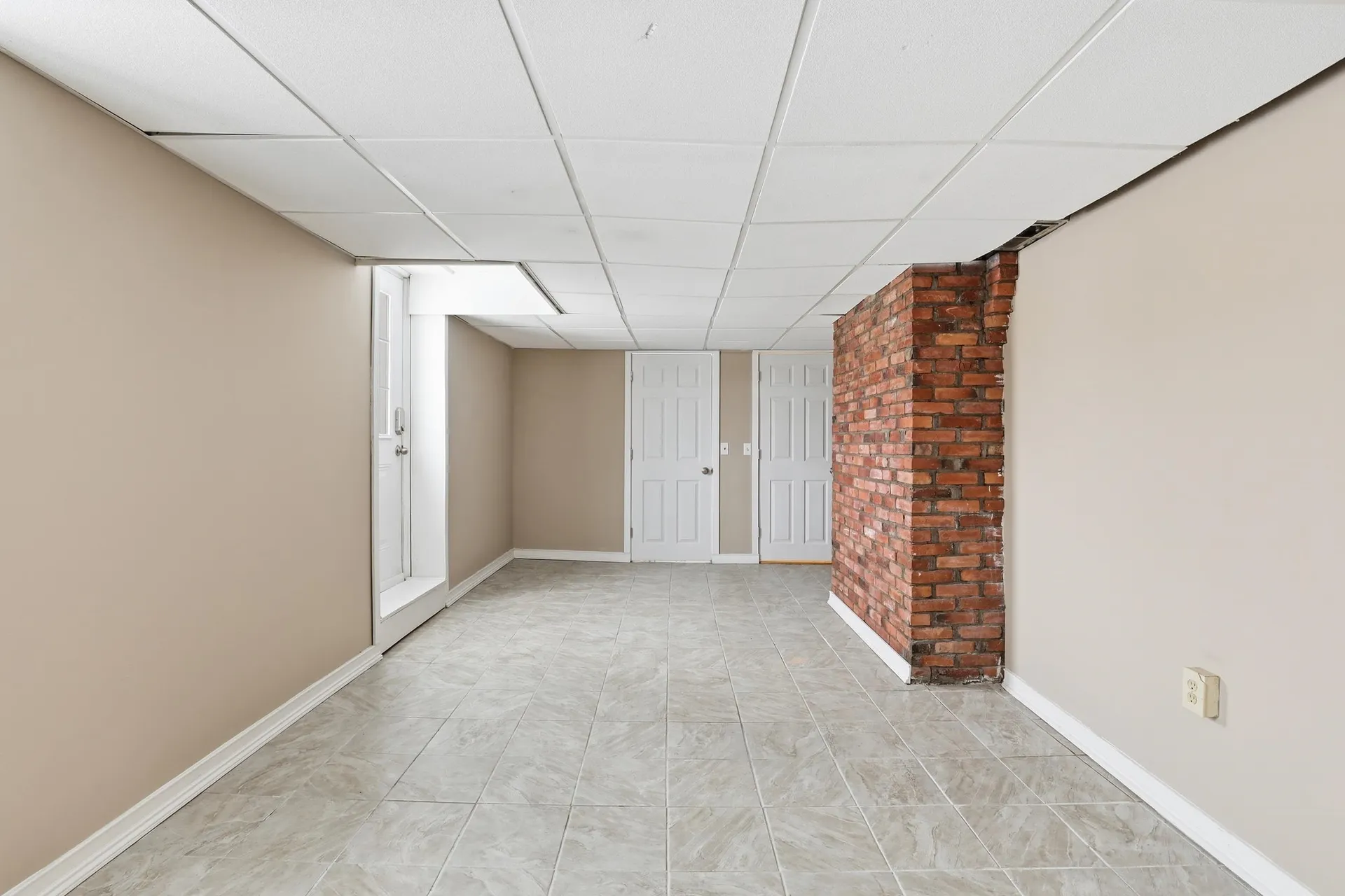 291 Mast Road Manchester NH 03102