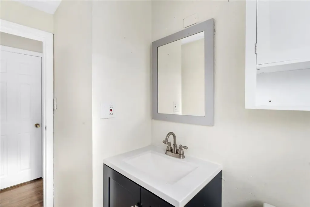 53 River Road Allenstown NH 03275